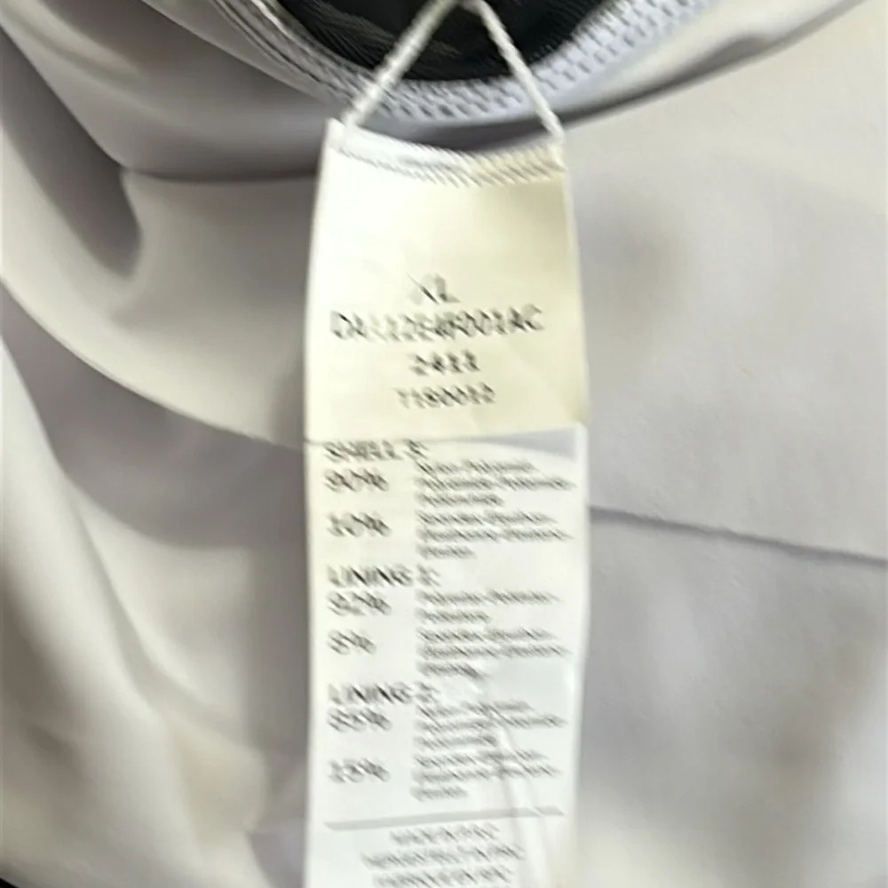 CUPSHE ASYMMETRICAL BLACK WHITE TUMMY CONTOURING ONE PEICE MESH MIDDLE SZ XL